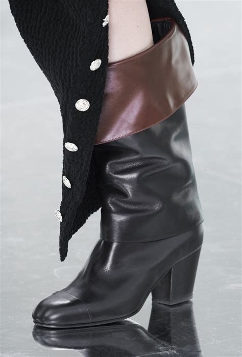 vogue chanel fall winter 2020|chanel shoes 2020.